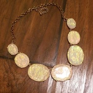 NWOT Womens necklace